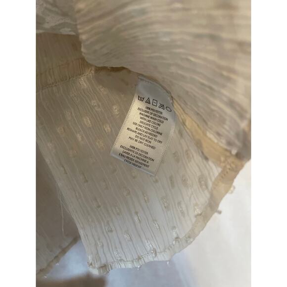 Kimchi Blue Sheer Ivory Button Front Lacy Loose Fit Medium Womens Top - Picture 6 of 7